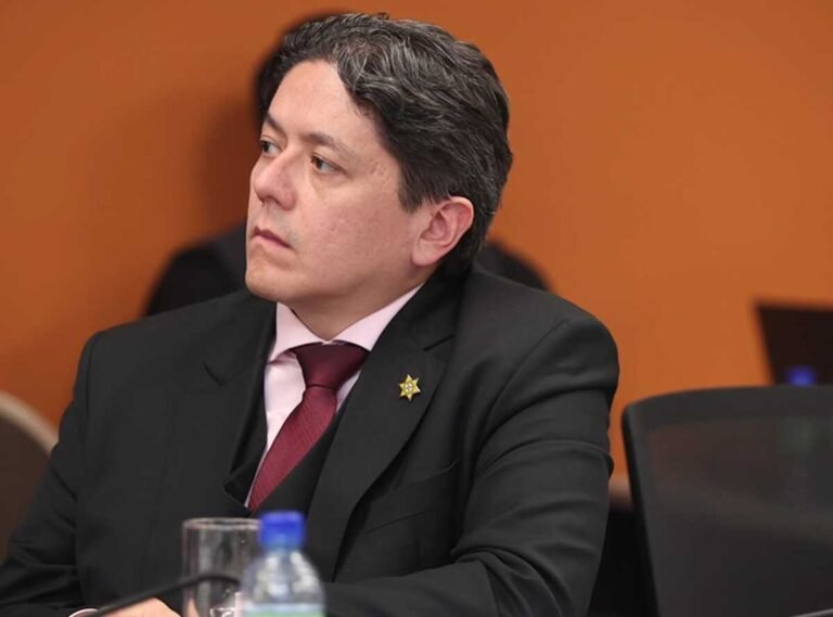 roberto-oshiro-senado